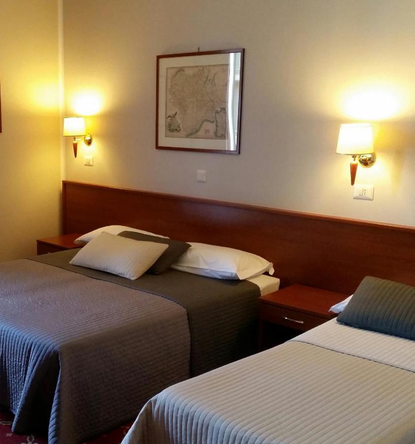 Hotel Alpi Resort Turin Bagian luar foto