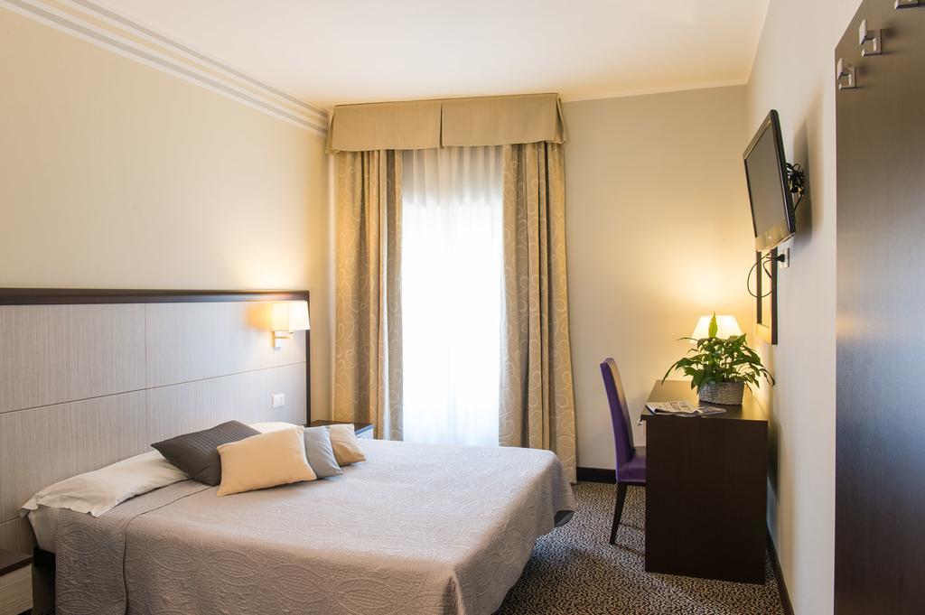 Hotel Alpi Resort Turin Bagian luar foto